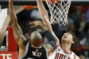 Čikaški stampedo, Mavsi se ispraznili, Vašington "babaroga" za Orlando