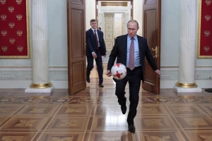 Putin obeležio 100 dana do početka Mundijala!