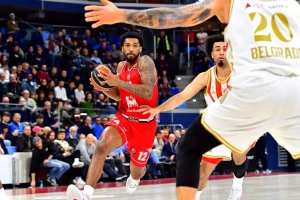 UŽIVO - Armani sa Bruksom napada Partizan, Braun van tima