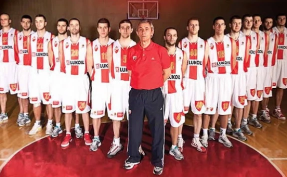 kkcrvenazvezda.rs