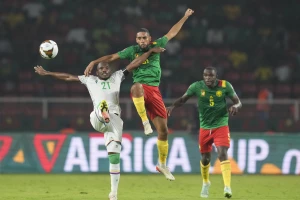 KAN - Niz kontroverzi, igrač na golu, pogodak turnira i favorizovanje domaćina - Komori pali časno, Kamerun ide ka tituli