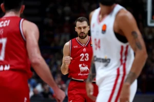 Barsa sa osmehom čeka Paskvala, Olimpijakos posle drame pao u Milanu!