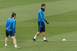 Agent bacio "žišku" - Bejl i Ronaldo opet zajedno?