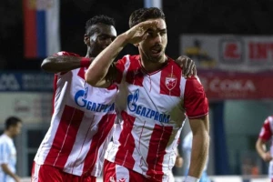 Tvitovi - Zvezdaši ljuti, motivacija je  problem, smatraju da pojedince treba "najuriti"