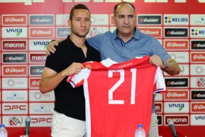 Simić predstavljen: "Rani odlazak u inostranstvo je bila greška"