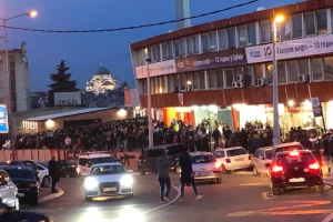 Atmosfera sjajna, 20 hiljada "delija" na proslavi!