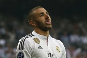 Benzema prevario navijače Arsenala?!