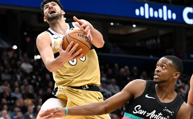 AP Photo/John McDonnell