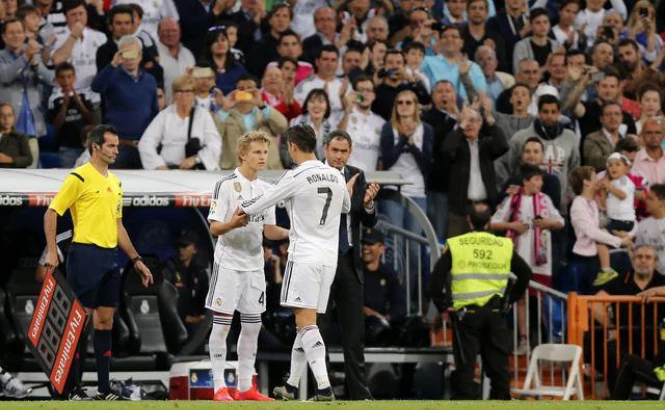 BETA/AP Photo/Daniel Ochoa de Olza