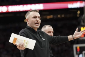 Boston ruši redom, Dalas slab bez tate Dončića, Rajaković bez rešenja za Nikse