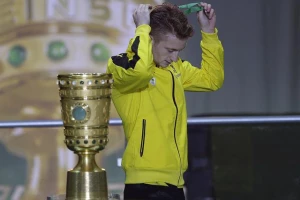 Pola Dortmunda slavio osvajanje Kupa