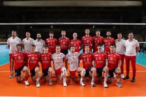 Spektakularan odbojkaški "večiti derbi" - Zvezda iz osmog pokušaja srušila Partizan!