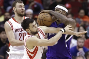 Denver drugi put 'vejvovao' Zvezdinu metu