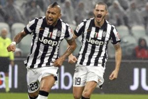 Grupa A - Derbi u Torinu, Juventusu dovoljan bod