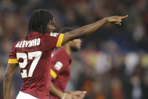 Abidal ponovo na rukama saigrača!