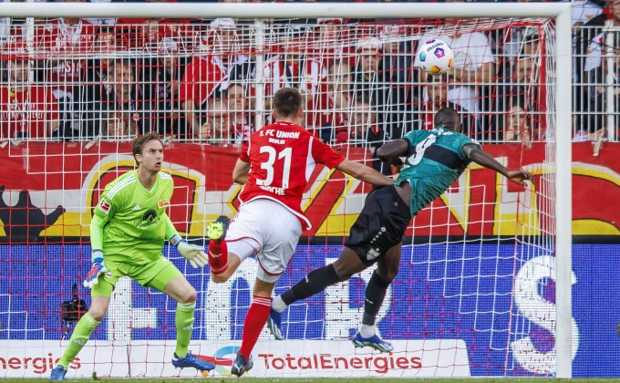 Andreas Gora/dpa via AP