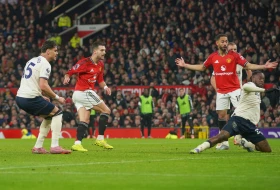 Četa "Svetog duha" utišala Teatar snova, Junajted ispustio pobedu!