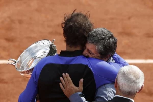 Toni Nadal nezadovoljan Rafinim oproštajem: "Moralo je mnogo prikladnije"