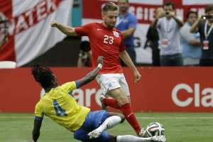 Gotovo, Šo na pregledima u Junajtedu!