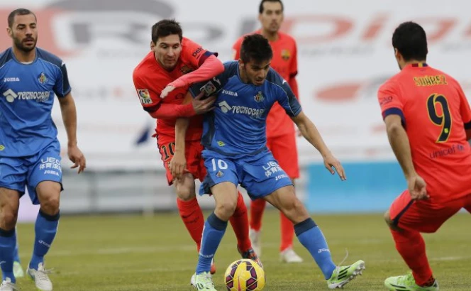 Beta/AP Photo/Daniel Ochoa de Olza