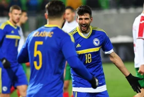 Buran odlazak u penziju - reprezentativac BiH nije štedeo FS: "Uništavaju fudbal"