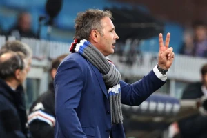 Mihajlović: "Trebalo bi da nas je sve sramota"