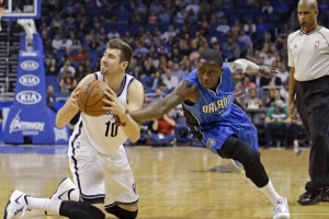 Ruski košarkaš se vraća kući