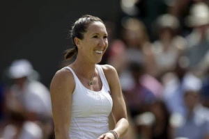 Jelena Janković u epizodi - ''Sudija, baci pet!''