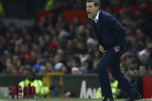 Bilić na 90 minuta od otkaza, menja ga Klopov kum?!