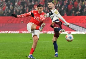 Majnc ima gol-mašinu, ali Hamburg imao sreću do boda!