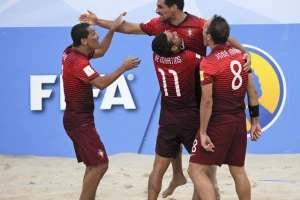 Fudbal na pesku - Portugalci drugi finalisti!