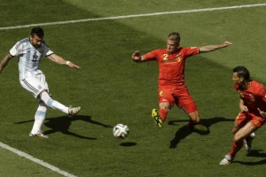 Liverpul hoće Lavecija, Laveci hoće u Juve!?