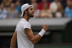 Hačanov ljut na ATP zbog Novaka, kako su se samo usudili!?