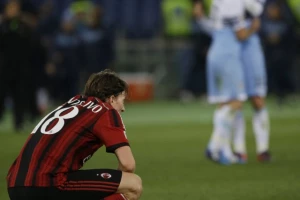 Montolivo pun emocija: "Prelepo je opet omirisati travu fudbalskog terena"