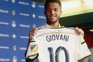 Dos Santos debitovao golom, oduševio Džerarda!