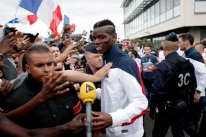 Pogba viđen u blizini Stamford Bridža!