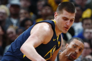 Jokić odličan, Srbija sve bliža! Teo sipao trojke do povrede, Lilardova bajka!