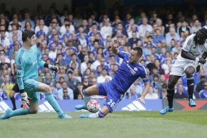 Gomis se propisno obrukao...