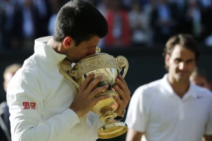 Nole prvi 'rezervisao' London