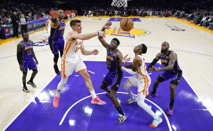 AP Photo/Jae C. Hong