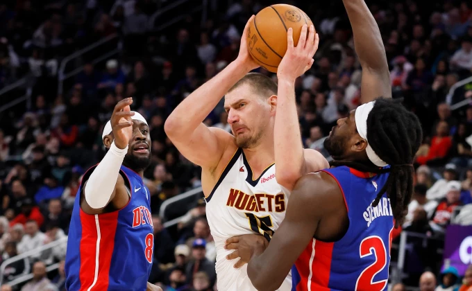 AP Photo/Duane Burleson