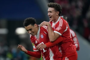 Bajernova mašina melje i bez Kejna, Menš izdržao samo pola sata!