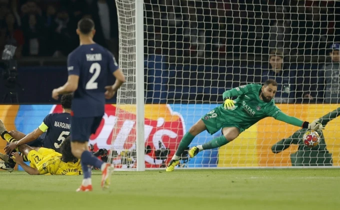 EPA/CHRISTOPHER NEUNDORF