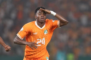 Seolu 80 minuta u debaklu njegove Južne Koreje protiv "slonova"