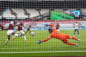 Vest Hem može u Ligu šampiona, Totenhem još korak dalje od top 4!