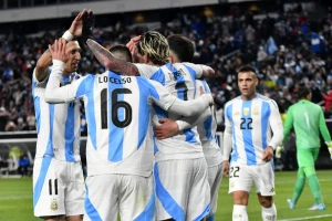 Argentina, bez Mesija, lako sa Salvadorom