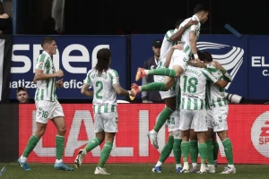 Čimi Avila srušio svoje, Betis slavio u Pamploni