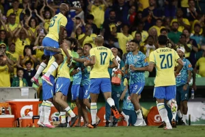 Anćeloti pali mašinu, Brazil brojao do šest protiv slabašne Paname, Ameri po taktovima Kristijana Pulišića