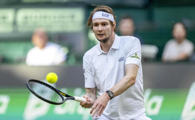 David Inderlied/dpa via AP