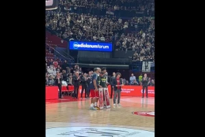 ''Grobari'' napunili dvoranu i u Milanu, domaćini spremili poseban doček za Pantera i Ledeja